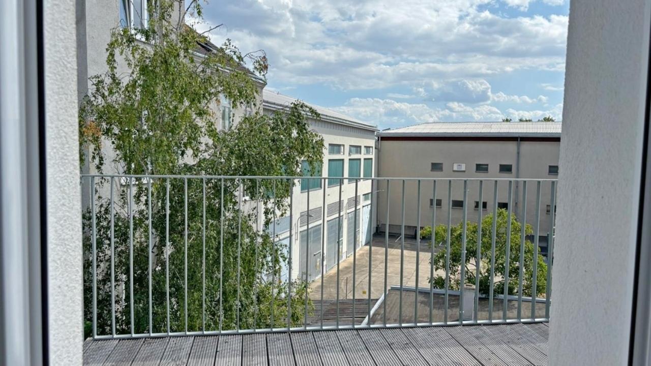 Altbaujuwel Mit Terrasse, 21 Apartment *